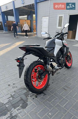 Мотоцикл Без обтекателей (Naked bike) Yamaha MT-03 2021 в 
