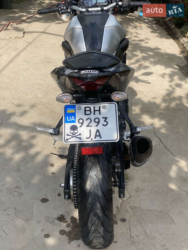 Спортбайк Yamaha MT-03 2016 в Татарбунарах