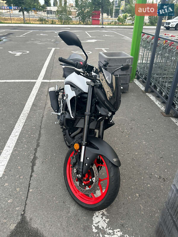 Мотоцикл Без обтікачів (Naked bike) Yamaha MT-03 2020 в Києві