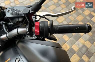 Мотоцикл Без обтекателей (Naked bike) Yamaha MT-03 2022 в  фото 21 Мотоцикл Без обтекателей (Naked bike) Yamaha MT-03 2022 в