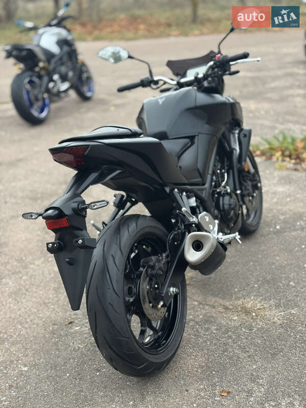 Мотоцикл Без обтекателей (Naked bike) Yamaha MT-03 2023 в Сновске фото 5 Мотоцикл Без обтекателей (Naked bike) Yamaha MT-03 2023 в Сновске