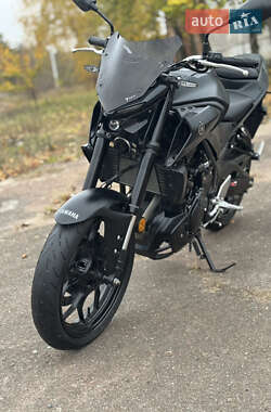Мотоцикл Без обтікачів (Naked bike) Yamaha MT-03 2023 в  фото 8 Мотоцикл Без обтікачів (Naked bike) Yamaha MT-03 2023 в