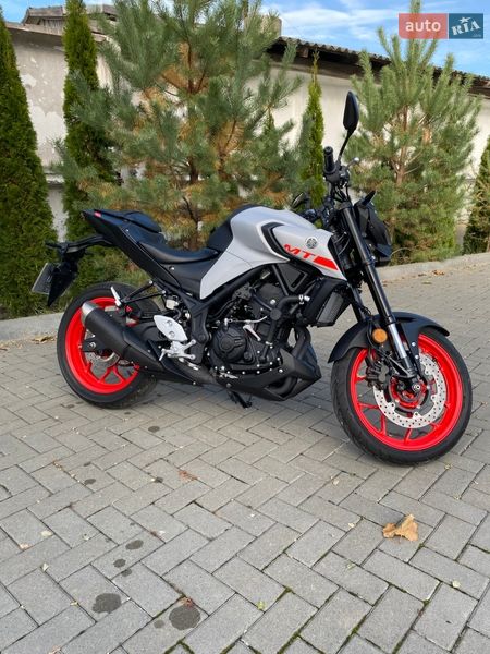 Мотоцикл Без обтекателей (Naked bike) Yamaha MT-03 2020 в Золочеве
