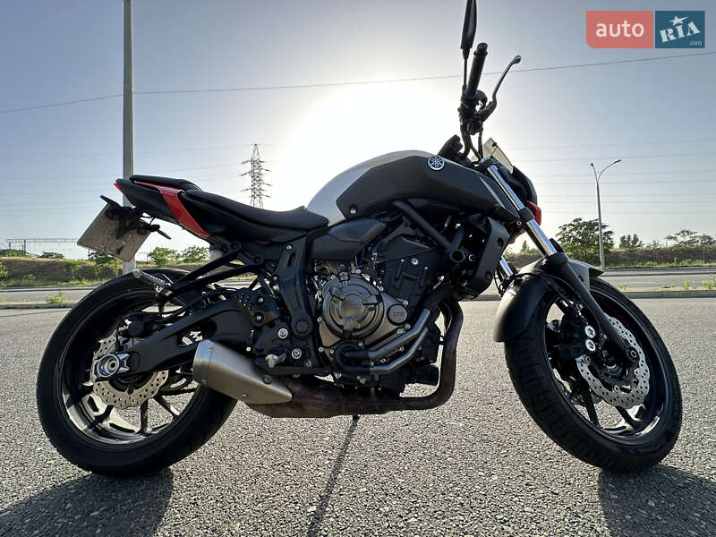 Yamaha MT-07 2018