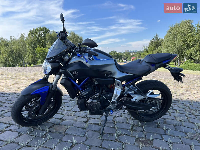 Мотоцикл Без обтікачів (Naked bike) Yamaha MT-07 2016 в Житомирі