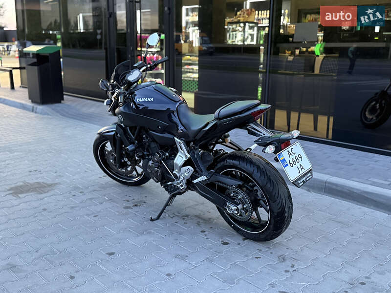 Мотоцикл Без обтікачів (Naked bike) Yamaha MT-07 2016 в Києві