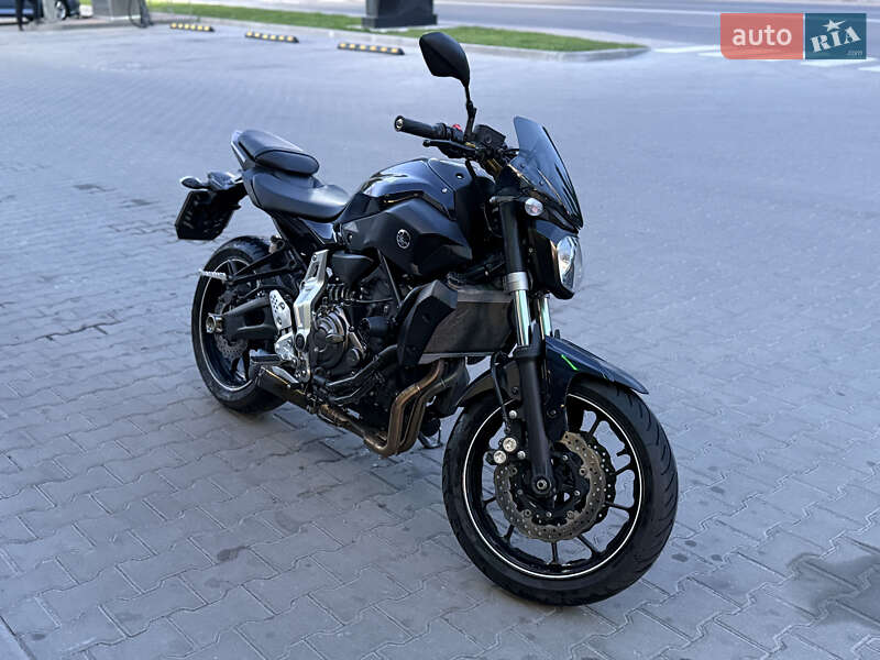 Мотоцикл Без обтікачів (Naked bike) Yamaha MT-07 2016 в Києві