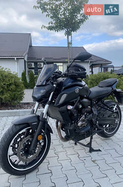 Мотоцикл Без обтікачів (Naked bike) Yamaha MT-07 2019 в 