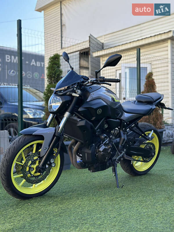 Мотоцикл Без обтікачів (Naked bike) Yamaha MT-07 2016 в Києві