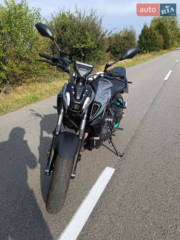 Мотоцикл Без обтекателей (Naked bike) Yamaha MT-07 2023 в Барышевке