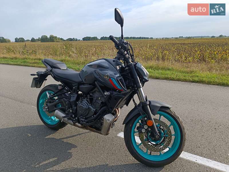 Мотоцикл Без обтекателей (Naked bike) Yamaha MT-07 2023 в Барышевке