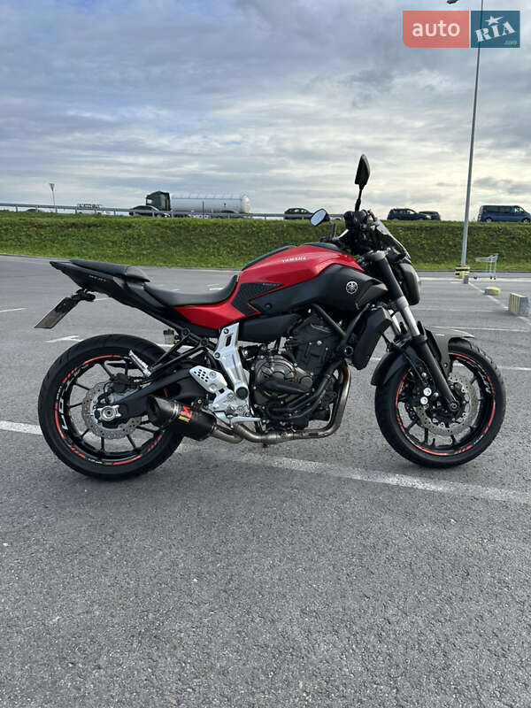 Мотоцикл Без обтекателей (Naked bike) Yamaha MT-07 2018 в Львове фото 5 Мотоцикл Без обтекателей (Naked bike) Yamaha MT-07 2018 в Львове
