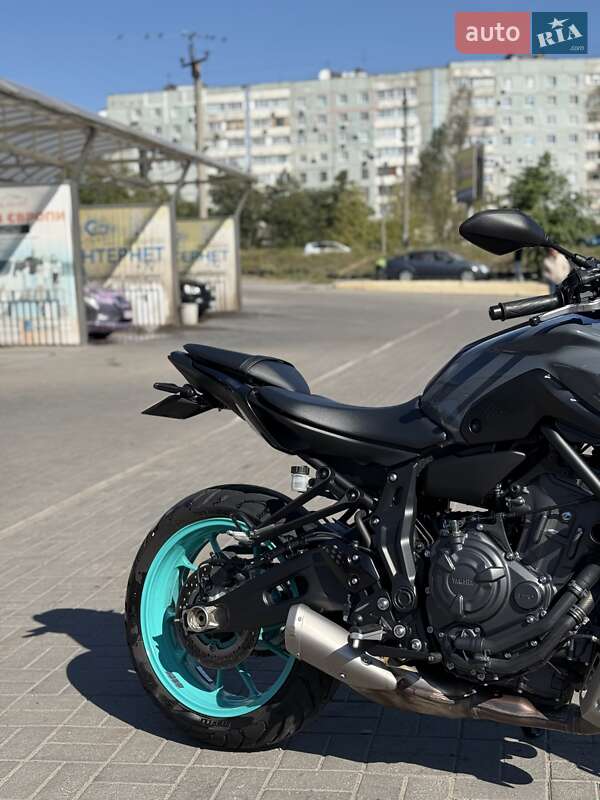 Мотоцикл Без обтекателей (Naked bike) Yamaha MT-07 2022 в Запорожье