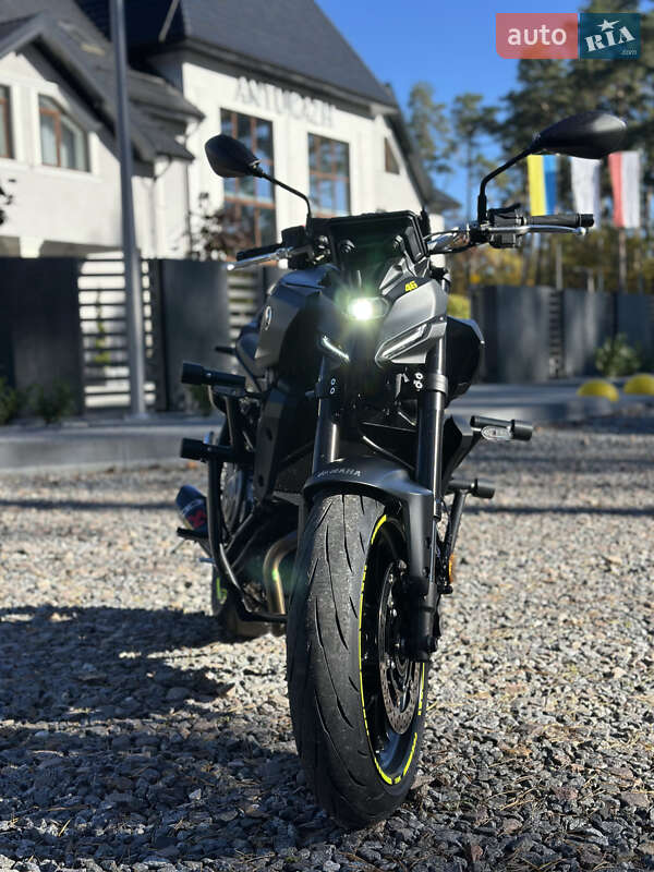 Мотоцикл Без обтікачів (Naked bike) Yamaha MT-07 2025 в Бродах фото 2 Мотоцикл Без обтікачів (Naked bike) Yamaha MT-07 2025 в Бродах