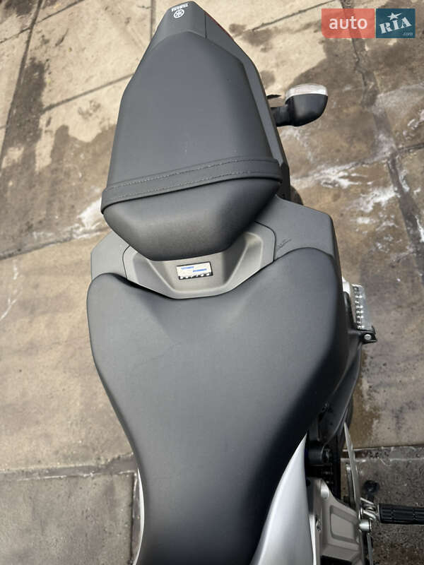 Мотоцикл Без обтекателей (Naked bike) Yamaha MT-07 2015 в Броварах