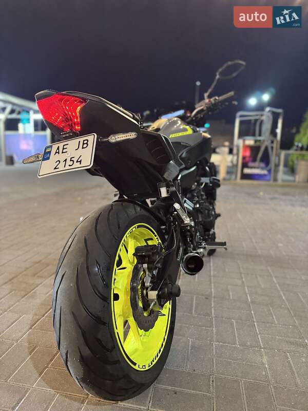 Спортбайк Yamaha MT-07 2017 в Днепре фото 25 Спортбайк Yamaha MT-07 2017 в Днепре