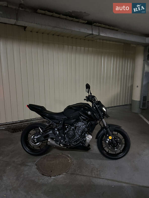 Мотоцикл Без обтекателей (Naked bike) Yamaha MT-07 2023 в Киеве фото 2 Мотоцикл Без обтекателей (Naked bike) Yamaha MT-07 2023 в Киеве