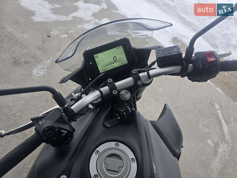 Мотоцикл Без обтекателей (Naked bike) Yamaha MT-07 2025 в Синельниково