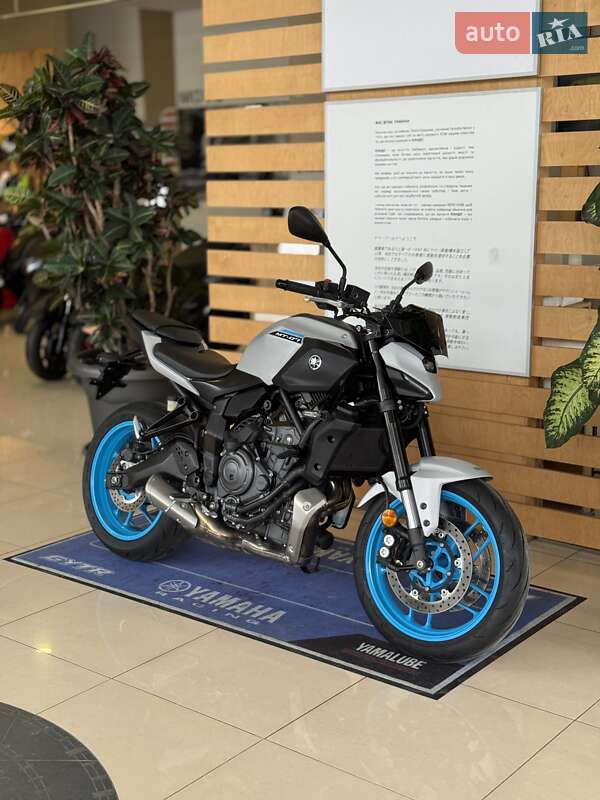 Yamaha MT-07 2025
