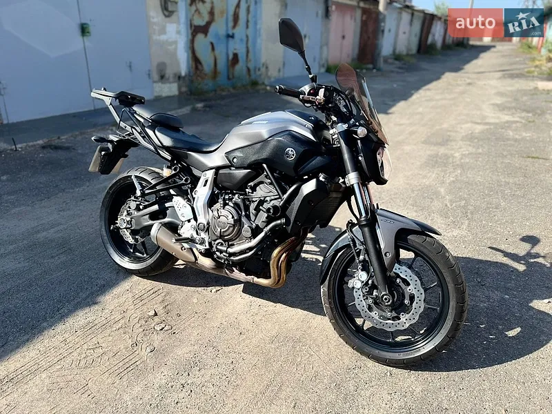 Yamaha MT-07 2016