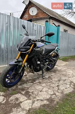 Мотоцикл Без обтекателей (Naked bike) Yamaha MT-09 SP 2020 в 