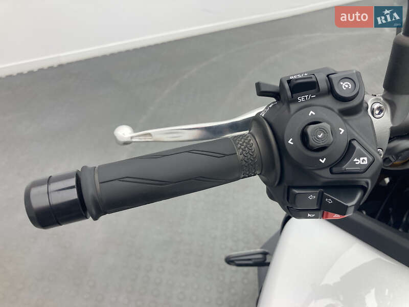 Мотоцикл Без обтекателей (Naked bike) Yamaha MT-09 SP 2024 в Киеве