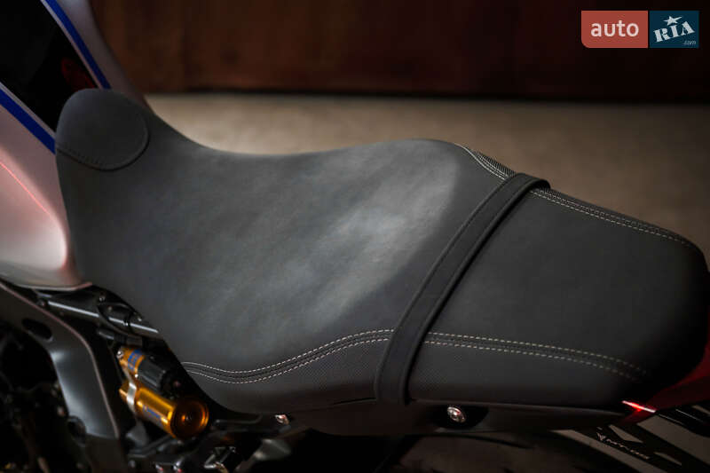 Мотоцикл Без обтекателей (Naked bike) Yamaha MT-09 SP 2022 в Днепре фото 12 Мотоцикл Без обтекателей (Naked bike) Yamaha MT-09 SP 2022 в Днепре