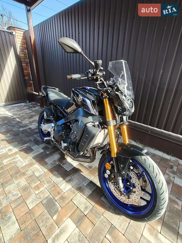 Мотоцикл Без обтекателей (Naked bike) Yamaha MT-09 SP 2023 в Белогородке фото 7 Мотоцикл Без обтекателей (Naked bike) Yamaha MT-09 SP 2023 в Белогородке