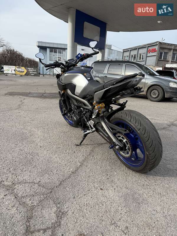 Мотоцикл Спорт-туризм Yamaha MT-09 SP 2017 в Ужгороде фото 3 Мотоцикл Спорт-туризм Yamaha MT-09 SP 2017 в Ужгороде