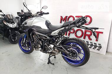 Мотоцикл Спорт-туризм Yamaha MT-09 2016 в Одессе