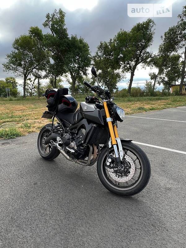 Мотоцикл Без обтікачів (Naked bike) Yamaha MT-09 2015 в Умані