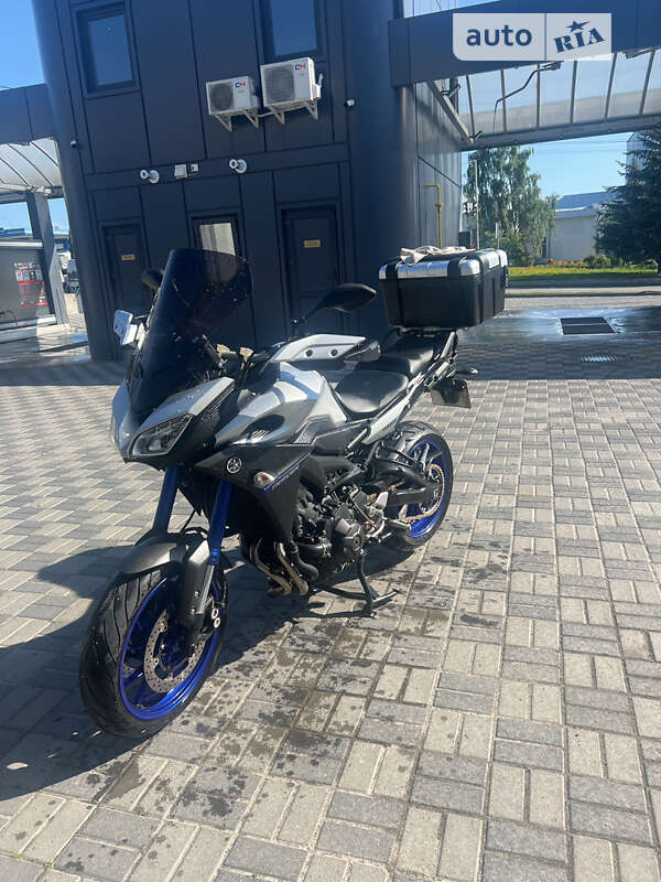 Мотоцикл Спорт-туризм Yamaha MT-09 2016 в Киеве