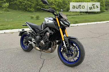 Мотоцикл Без обтекателей (Naked bike) Yamaha MT-09 2019 в Киеве