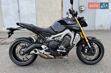 Мотоцикл Спорт-туризм Yamaha MT-09 2015 в Дніпрі