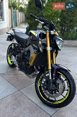 Мотоцикл Без обтекателей (Naked bike) Yamaha MT-09 2016 в Одессе