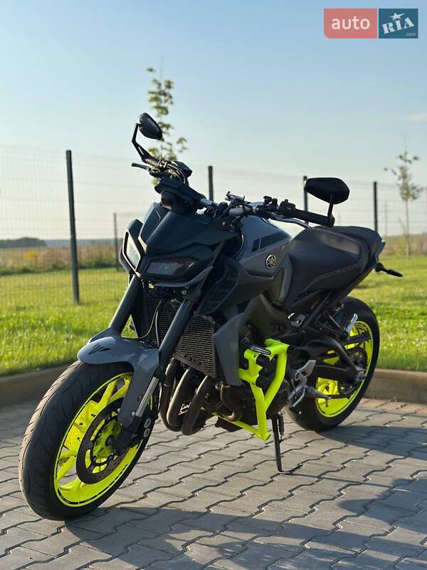 Yamaha MT-09 2017