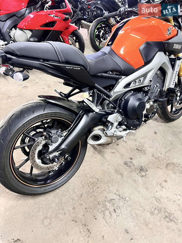 Мотоцикл Без обтікачів (Naked bike) Yamaha MT-09 2014 в Житомирі