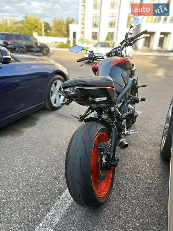Мотоцикл Без обтікачів (Naked bike) Yamaha MT-09 2019 в Харкові