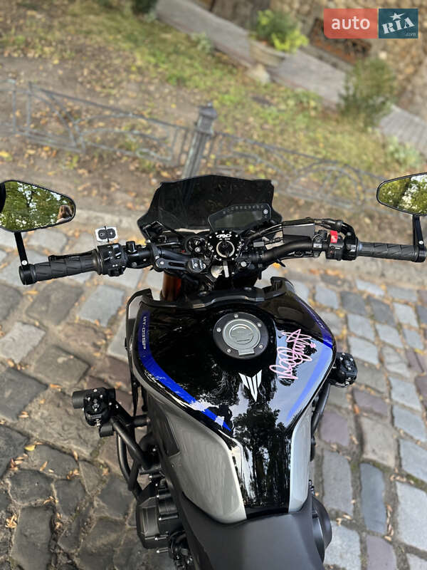 Мотоцикл Без обтекателей (Naked bike) Yamaha MT-09 2019 в Львове фото 5 Мотоцикл Без обтекателей (Naked bike) Yamaha MT-09 2019 в Львове