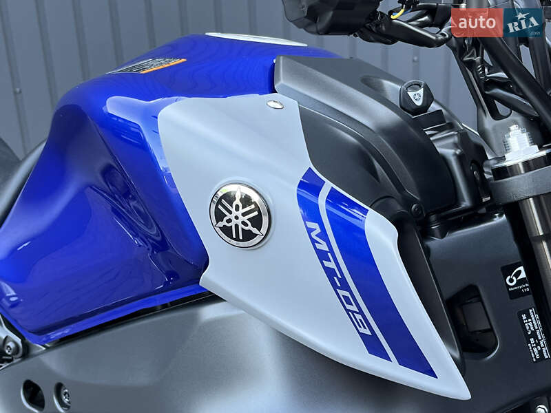 Мотоцикл Без обтекателей (Naked bike) Yamaha MT-09 2021 в Днепре