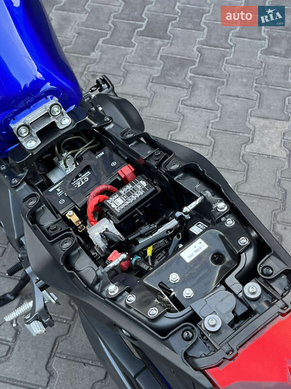 Мотоцикл Без обтекателей (Naked bike) Yamaha MT-09 2021 в Днепре