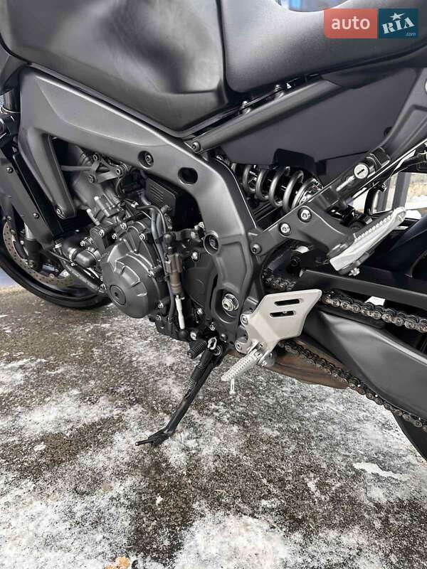 Мотоцикл Без обтекателей (Naked bike) Yamaha MT-09 2022 в Смеле фото 7 Мотоцикл Без обтекателей (Naked bike) Yamaha MT-09 2022 в Смеле