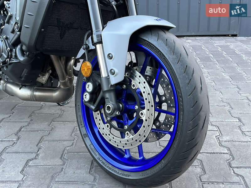 Мотоцикл Без обтікачів (Naked bike) Yamaha MT-09 2021 в Кам'янському фото 22 Мотоцикл Без обтікачів (Naked bike) Yamaha MT-09 2021 в Кам'янському
