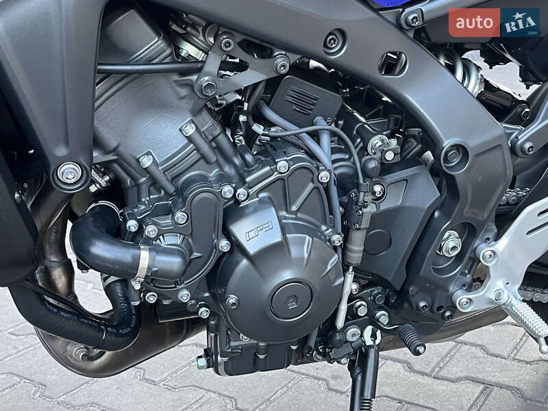 Мотоцикл Без обтікачів (Naked bike) Yamaha MT-09 2021 в Кам'янському фото 27 Мотоцикл Без обтікачів (Naked bike) Yamaha MT-09 2021 в Кам'янському
