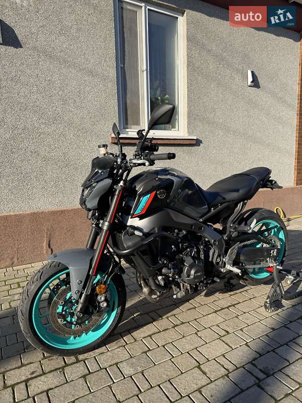 Мотоцикл Без обтекателей (Naked bike) Yamaha MT-09 2023 в Христиновке