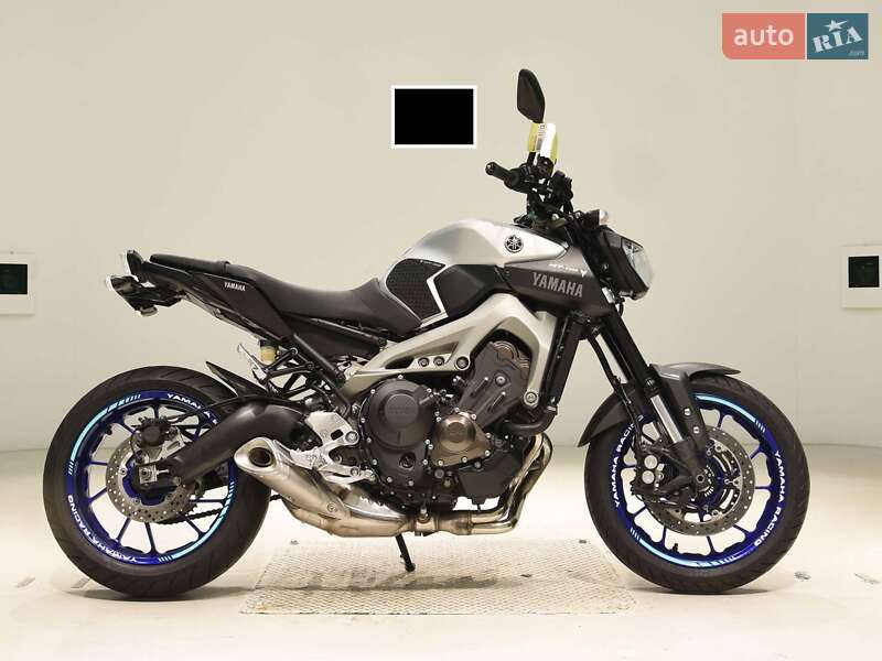 Yamaha MT-09 2016