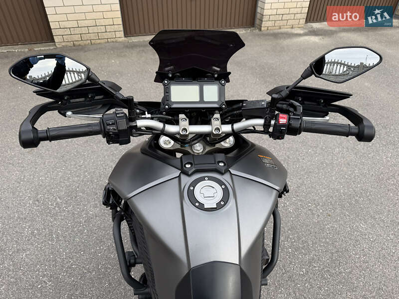 Мотоцикл Спорт-туризм Yamaha MT-09 2017 в Херсоне фото 11 Мотоцикл Спорт-туризм Yamaha MT-09 2017 в Херсоне