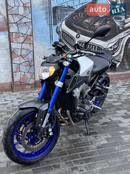 Мотоцикл Без обтекателей (Naked bike) Yamaha MT-09 2016 в Покрове
