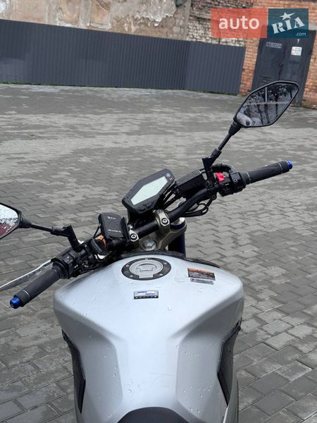 Мотоцикл Без обтекателей (Naked bike) Yamaha MT-09 2016 в Покрове