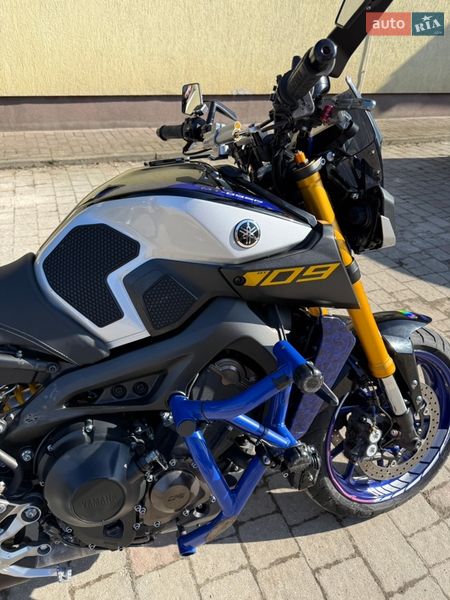Мотоцикл Без обтекателей (Naked bike) Yamaha MT-09 2020 в Львове